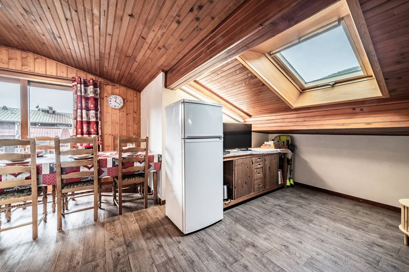 Ganze Wohnung, 3-Zimmer-Apartment mit Bergblick, Balkon und Wlan in Les Gets, Les Portes du Soleil