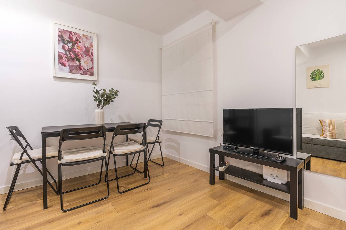Entire apartment, Apartment 'Granada Garaje Gratis' with Wi-Fi and Air Conditioning in Granada, Granada Province