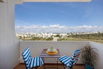 Apartment for 3 People in Alvor, Faro District, Photo 3