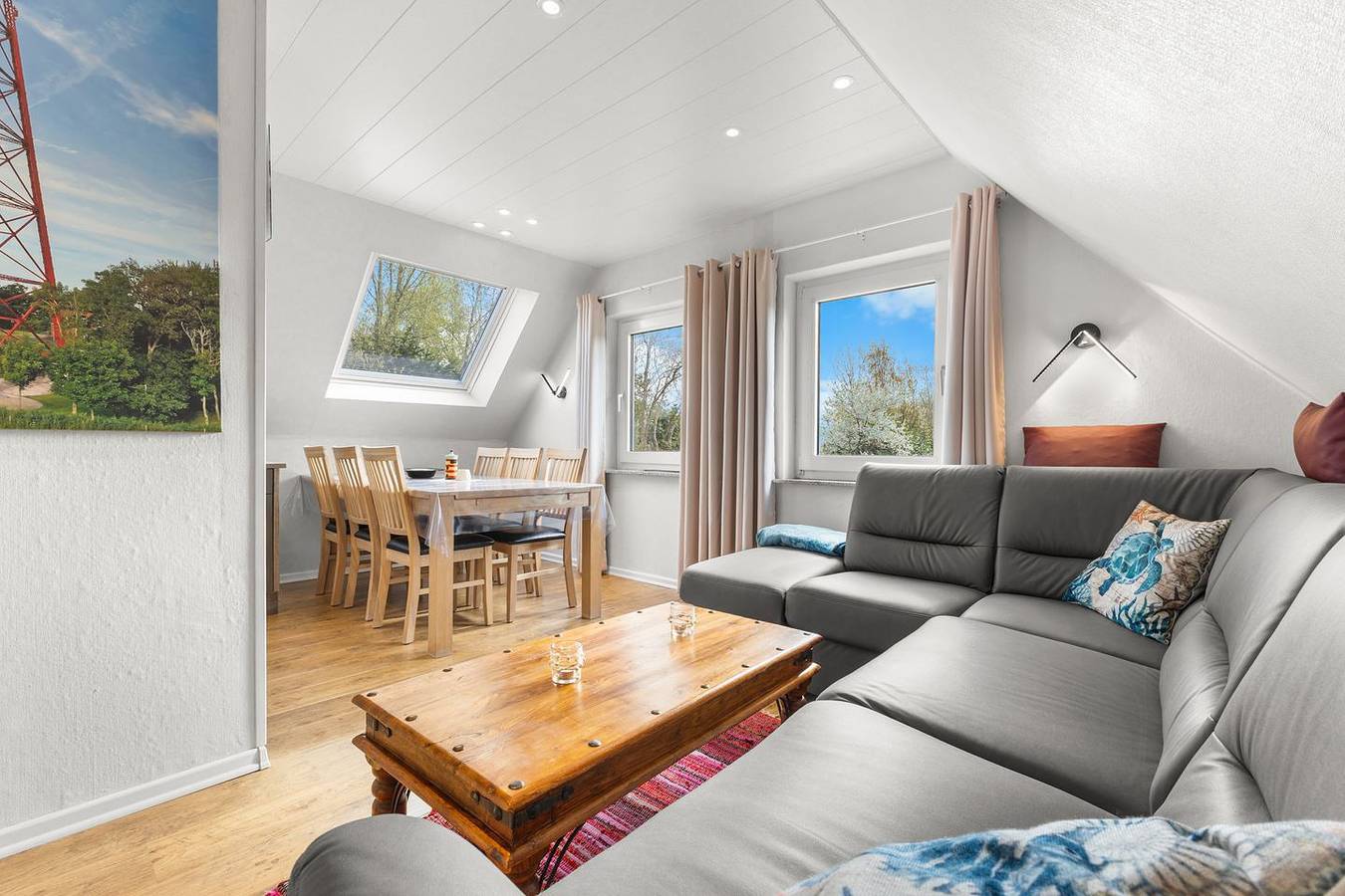Ganze Wohnung, Ferienwohnung „Up Böhn“ - Stilvoller Rückzugsort im ehemaligen Heuboden in Upleward, Krummhörn