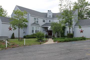 Bed And Breakfast for 2 Guests in Lake Michigan, Michigan, Picture 2