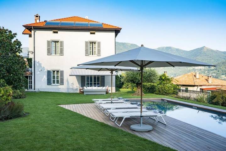 Ferienwohnung für 12 Personen, mit Pool und Garten