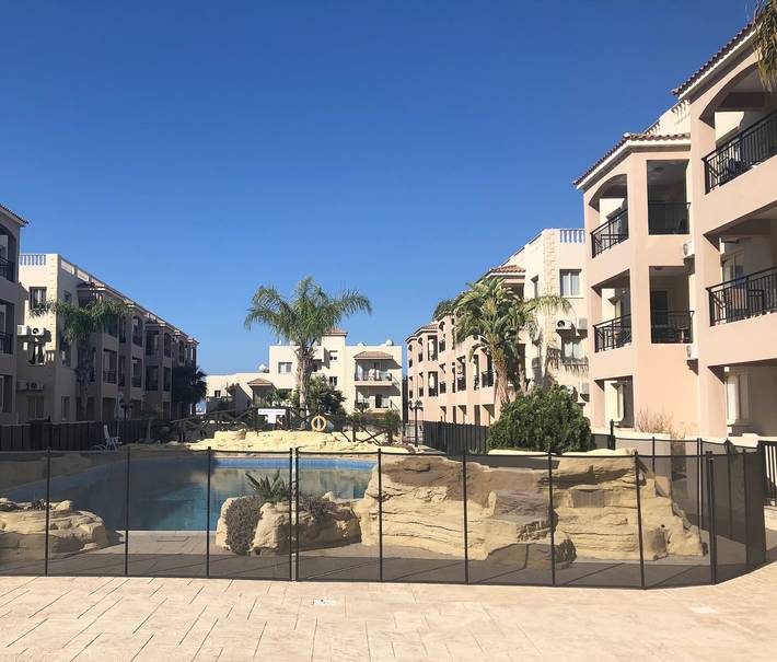 Holiday apartment for 5 people, with terrace and garden as well as pool in Paphos