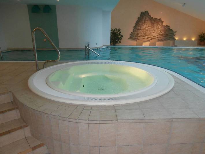 Ferienwohnung für 2 Personen, mit Balkon und Whirlpool sowie Sauna, mit Haustier in Döse - 4