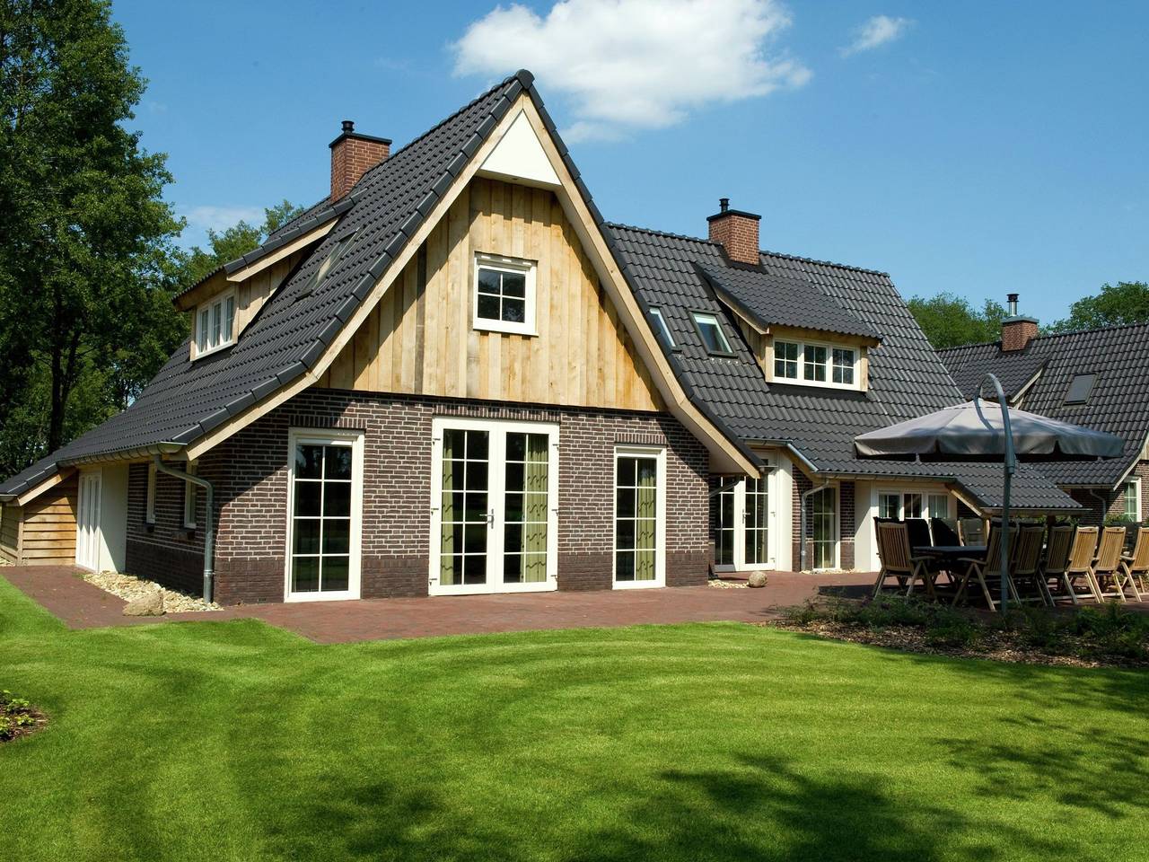 Schönes Haus mit Whirlpool in Hellendoorn, Sallandse Heuvelrug