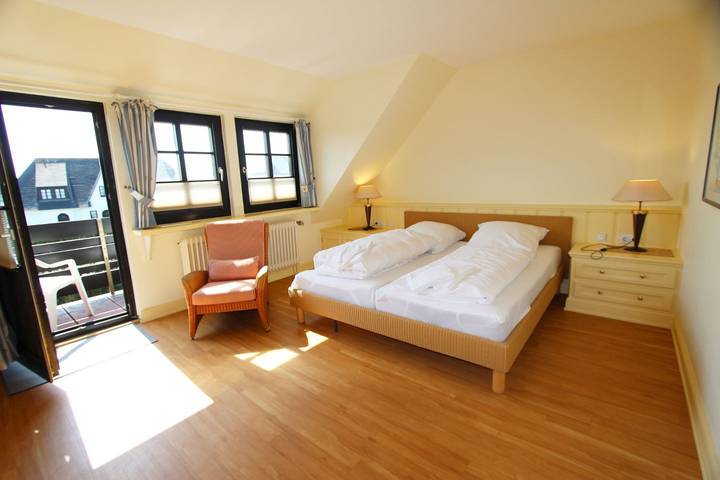 Ferienhaus für 5 Personen, mit Balkon und Terrasse in Wenningstedt - 3