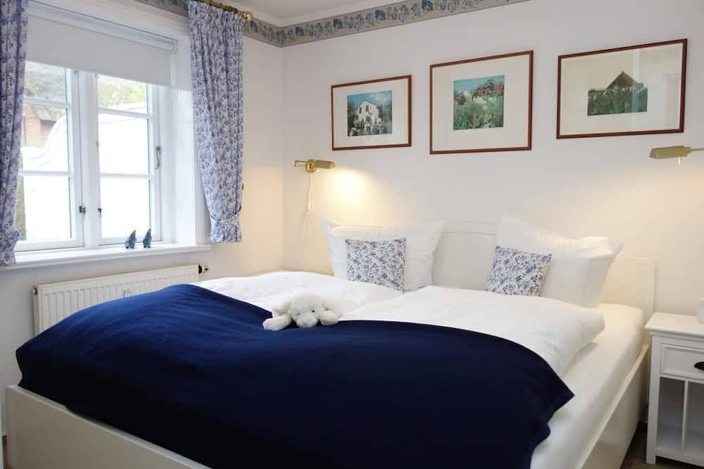 Ganze Wohnung, Die Sonnenblume - herrlich gemütlich, im friesischen Stil eingerichtet, in \"Frie in Oevenum, Föhr