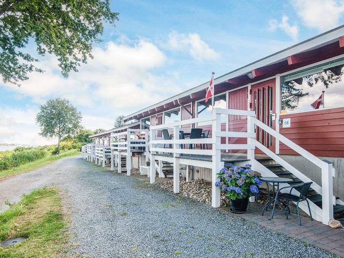 Ferienhaus für 5 Personen, mit Pool und Terrasse sowie Garten, kinderfreundlich in Løjt
