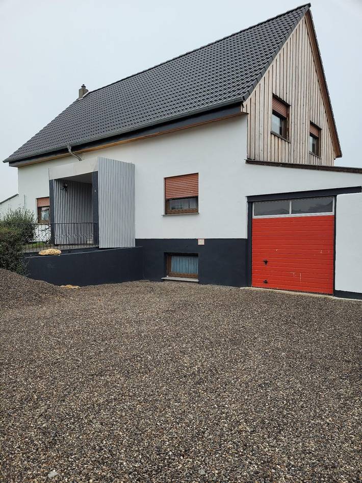 Ferienwohnung für 6 Personen, mit Terrasse und Sauna sowie Garten, mit Haustier im Hunsrück