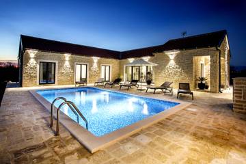 Villa für 8 Personen in Privlaka, Zadar, Bild 2