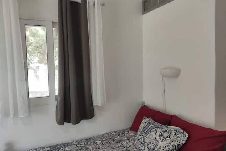 Ganze Wohnung, Schöne Wohnung mit Balkon in Saronida in Saronida, Regionalbezirk Ostattika