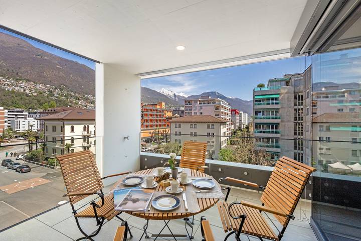 Entire apartment, Appartamento Lago e Monti - Garage & Terrace in Locarno in Locarno, Ticino Alps and Verbano