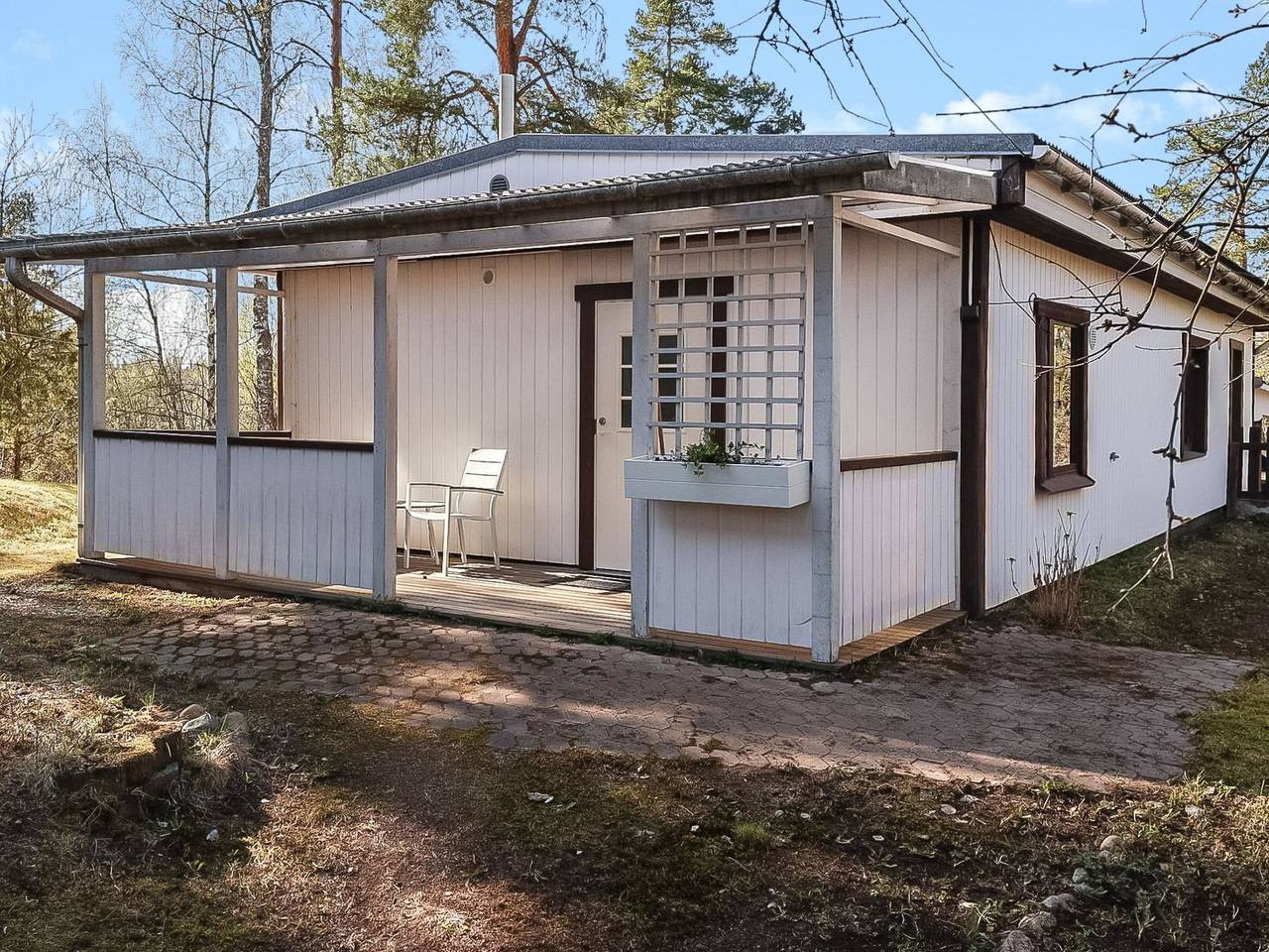 Villa kataja in Siuntio, Uusimaa