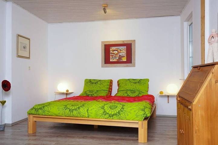 Ferienwohnung für 2 Personen, mit Garten in Barweiler