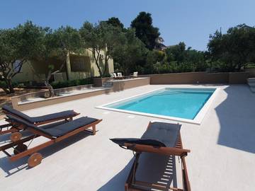 Ferienhaus für 6 Personen, mit Balkon und Pool in Drage
