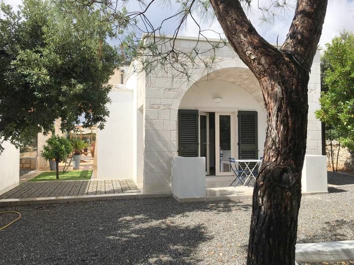 Agriturismo per 2 persone, con Terrazza e Giardino nonché Piscina e Panorama a Locorotondo