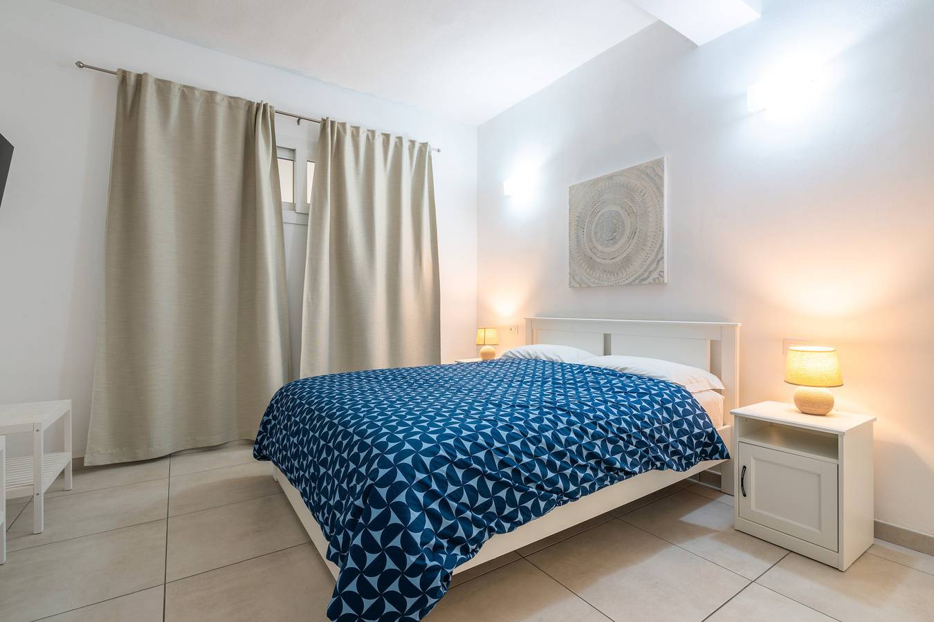 Apartamento entero, Apartamento 'Anglona House' con Wi-Fi y Aire Acondicionado in Cagliari, Campidano