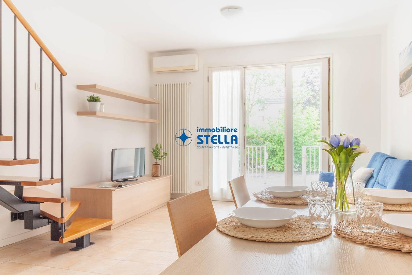 * Private Villa * [ Park + Garden ] near the Sea in Lido di Jesolo, Jesolo