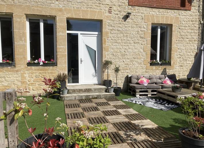 Chambre d’hôte pour 6 personnes dans Floing