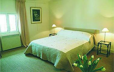 Vacation Rental for 5 Guests in Saint-Didier, Parc naturel régional du Mont-Ventoux, Picture 2