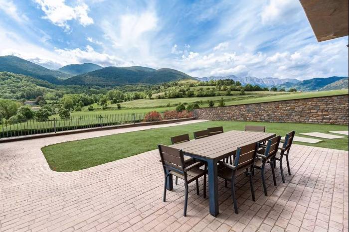 Maison 4 ch. 10 Pers. Cheminée, Bbq et Vues Cadí in Montellà, Montellà i Martinet