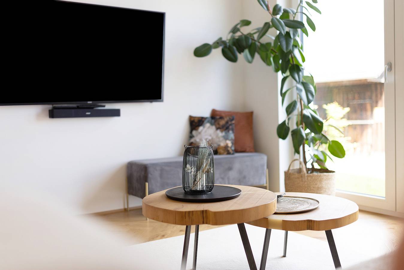 Ganze Wohnung, Ferienwohnung "Am Rande des Biosphärengebiets" mit Privatem Garten und Wlan in Hohenstein (Baden-Württemberg), Neckar-Alb