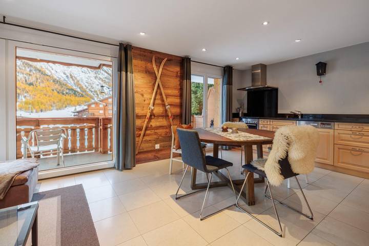 Hütte für 5 Personen, mit Balkon und Terrasse sowie Whirlpool und Garten in Saas-Fee - 2