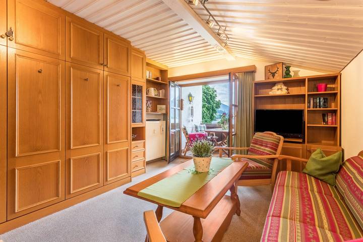 Ferienwohnung für 4 Personen, mit Balkon und Garten sowie Seeblick am Schliersee - 4