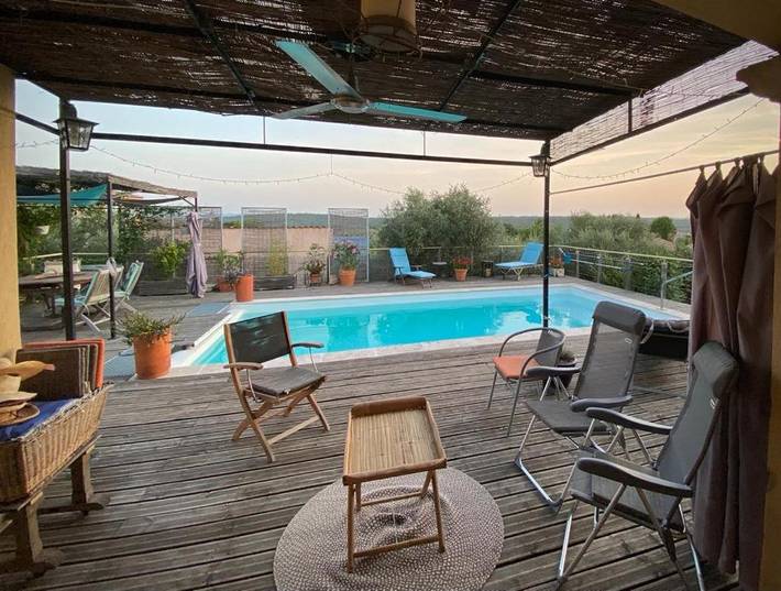 Location de vacances pour 4 personnes, avec piscine et vue ainsi que jardin et bassin pour enfant à Tavernes - 3