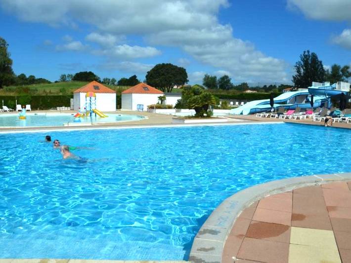 Gîte pour 4 personnes, avec balcon ainsi que vue sur le lac et jardin à Talmont-Saint-Hilaire - 3