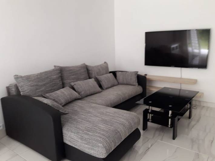Appartement de vacances pour 4 personnes, avec terrasse et jardin