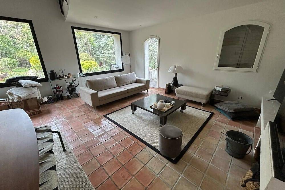 Family Home In 6,000 M2 Forest Park Swimming Pool 4Bedroom 3Bathroom in Allauch, Mediterranean Coast (France)