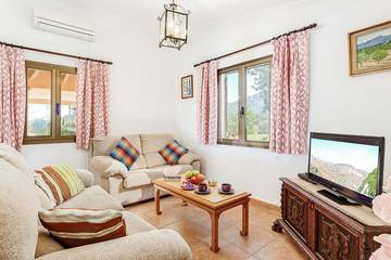 Villa in Pollença, Serra de Tramuntana für 5 