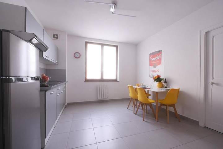 Gîte pour 3 personnes, avec terrasse dans Valserhône - 3