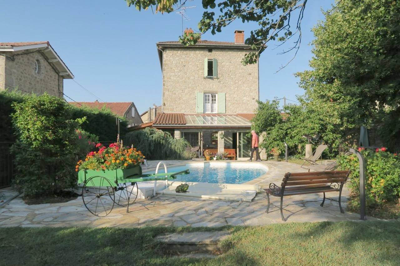 Double Room in Soucieu-en-Jarrest, Lyon et ses environs