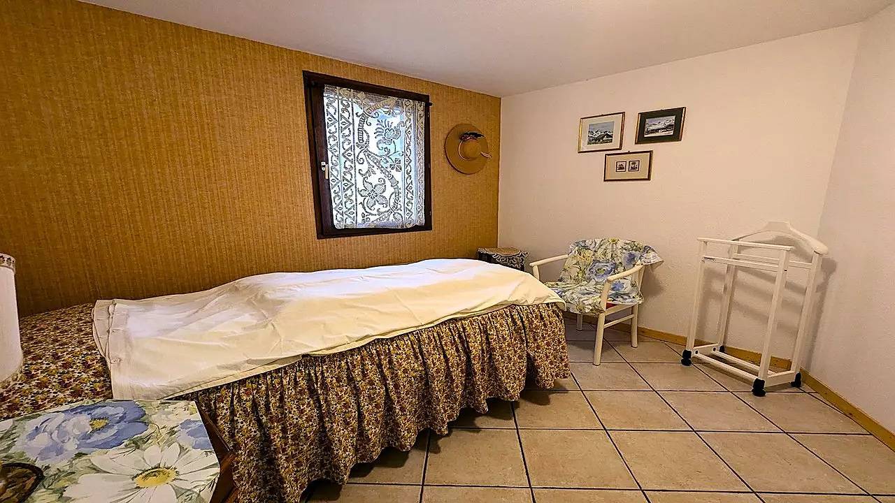 Apartamento entero, Apartamento de 51 m2 con balcón grande 4 personas in Vallouise, Parque Nacional de los Ecrins