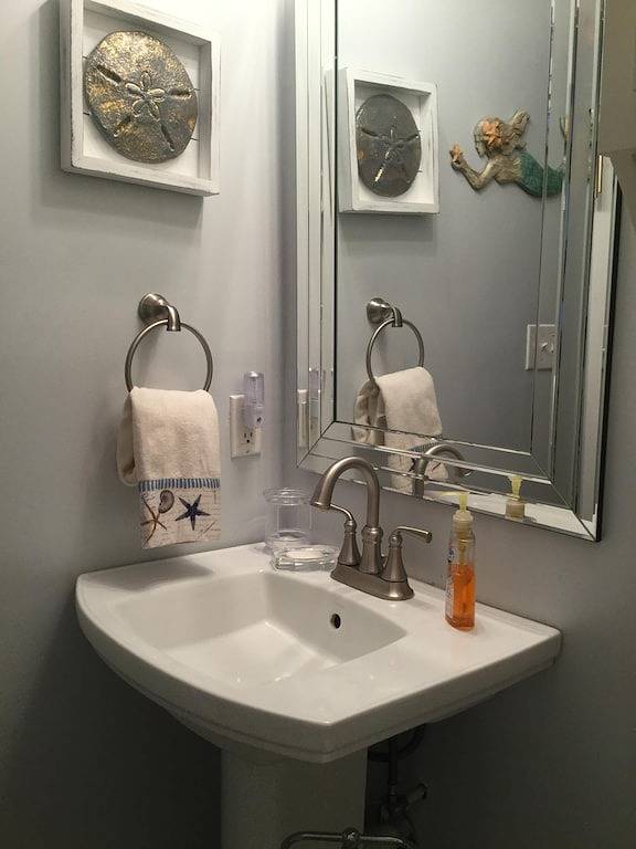 Ganze Wohnung, Schöne 2 Schlafzimmer und 2 Bäder direkt an der Bucht! Bootsbeleg inklusive! Schlaf 6! in Perdido Key, Escambia County