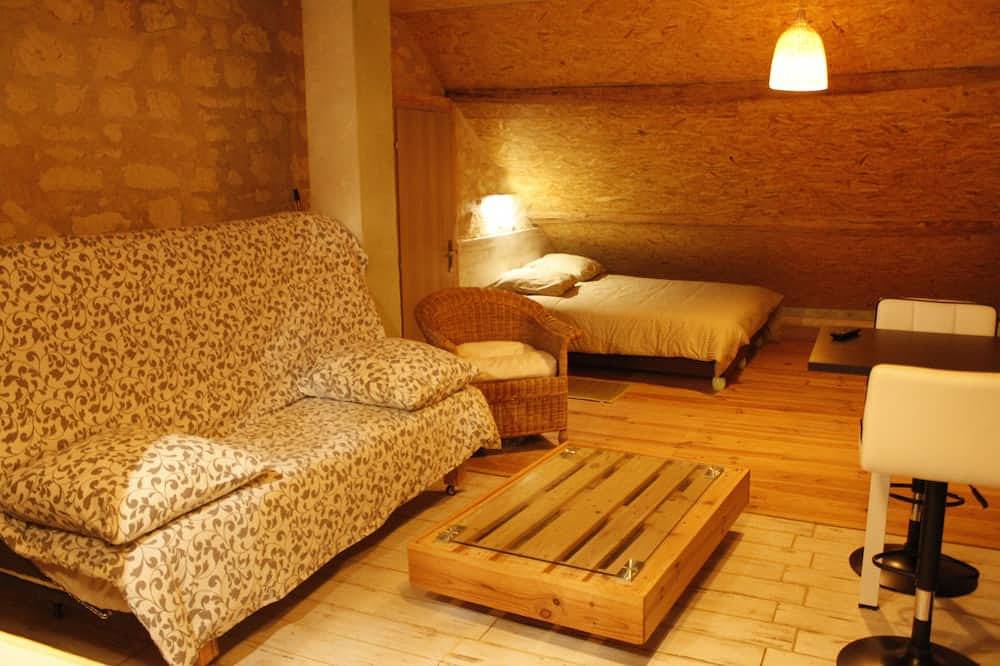 Ganze Wohnung, New Holiday Concept 3 In 1: Cottage, Catering Caribbean, Aktivitäten in Bellechaume, Auxerre und Umgebung