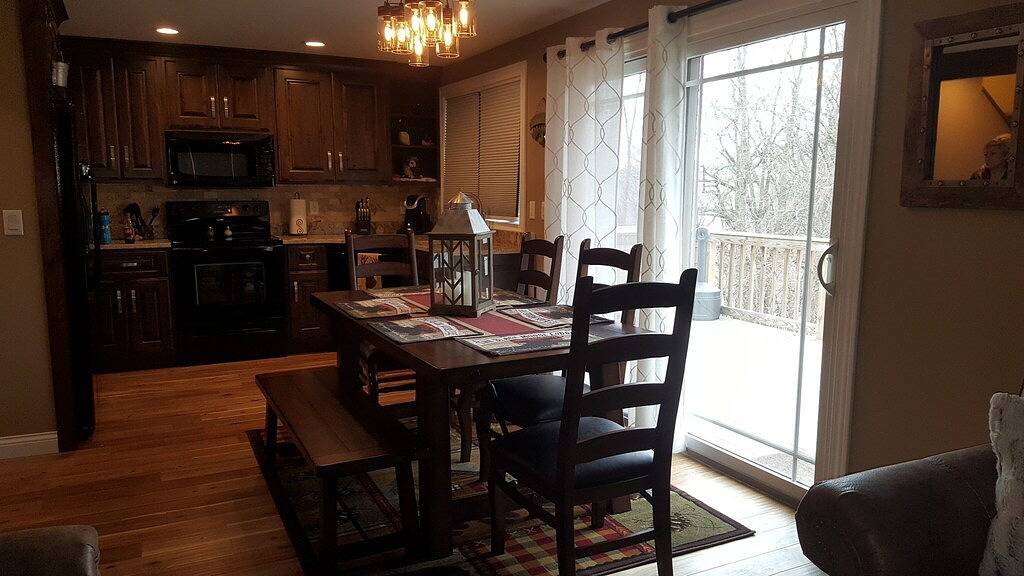 Neu renoviert, befindet sich in Galena Territories. Kleine Haustiere Ok unter 25 Lbs in Jo Daviess County