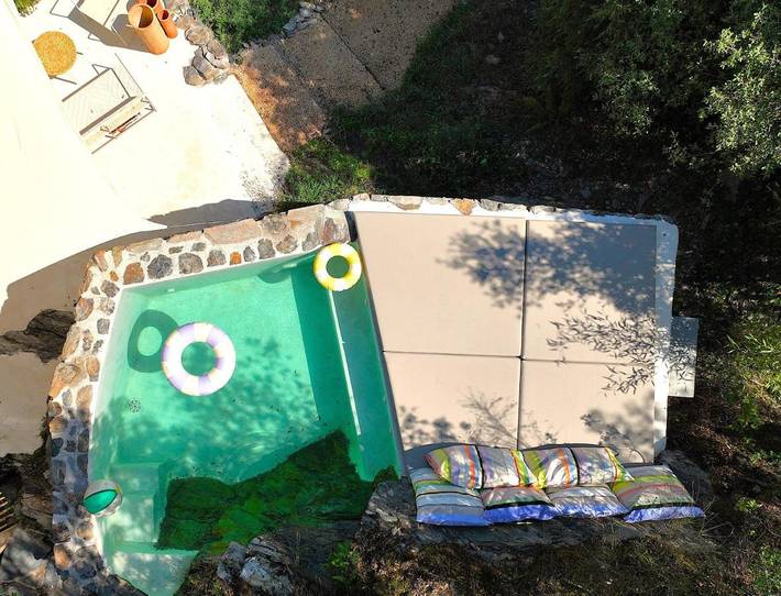 Location de vacances pour 4 personnes, avec terrasse et piscine ainsi que vue et jardin, animaux acceptés à Saumane - 4