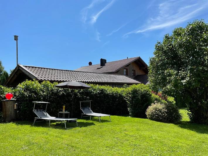 Ferienwohnung für 3 Personen, mit Balkon und Terrasse sowie Garten und Ausblick in Kirchberg im Wald - 3