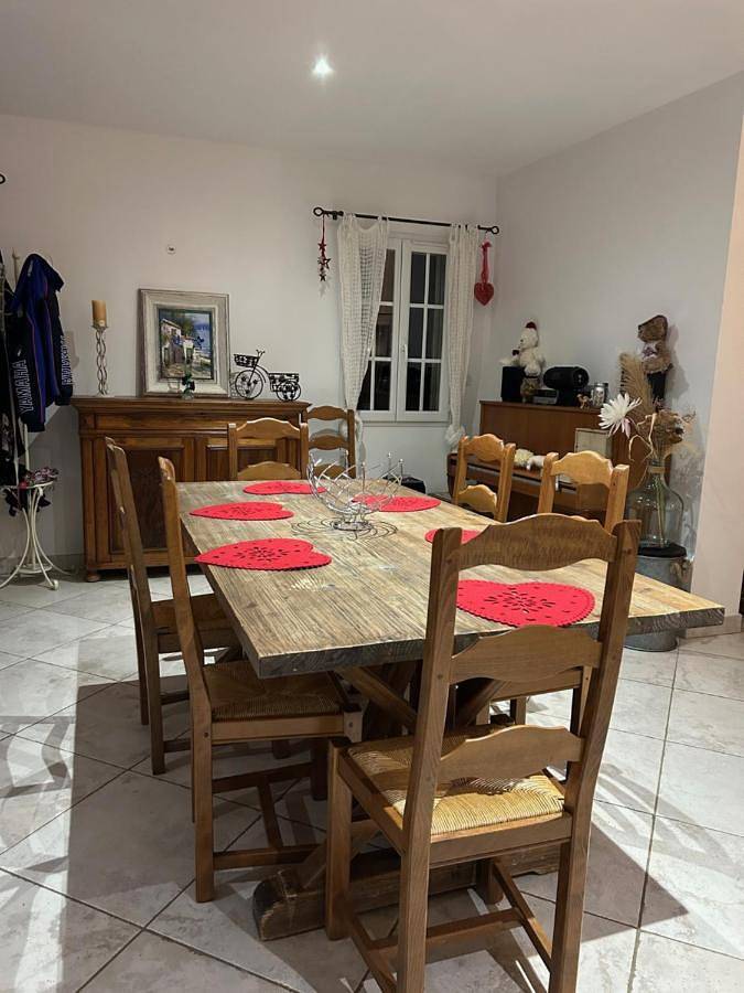 Location de vacances pour 8 personnes, avec piscine ainsi que jacuzzi et terrasse à Bizanet - 4