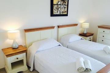 Villa for 6 People in Kassiopi, Corfu, Photo 2