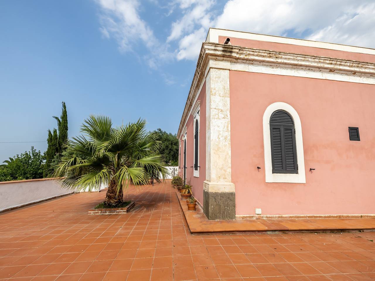 Mansion in Sicily with Private Pool & Garden in Carlentini, Syracuse Province