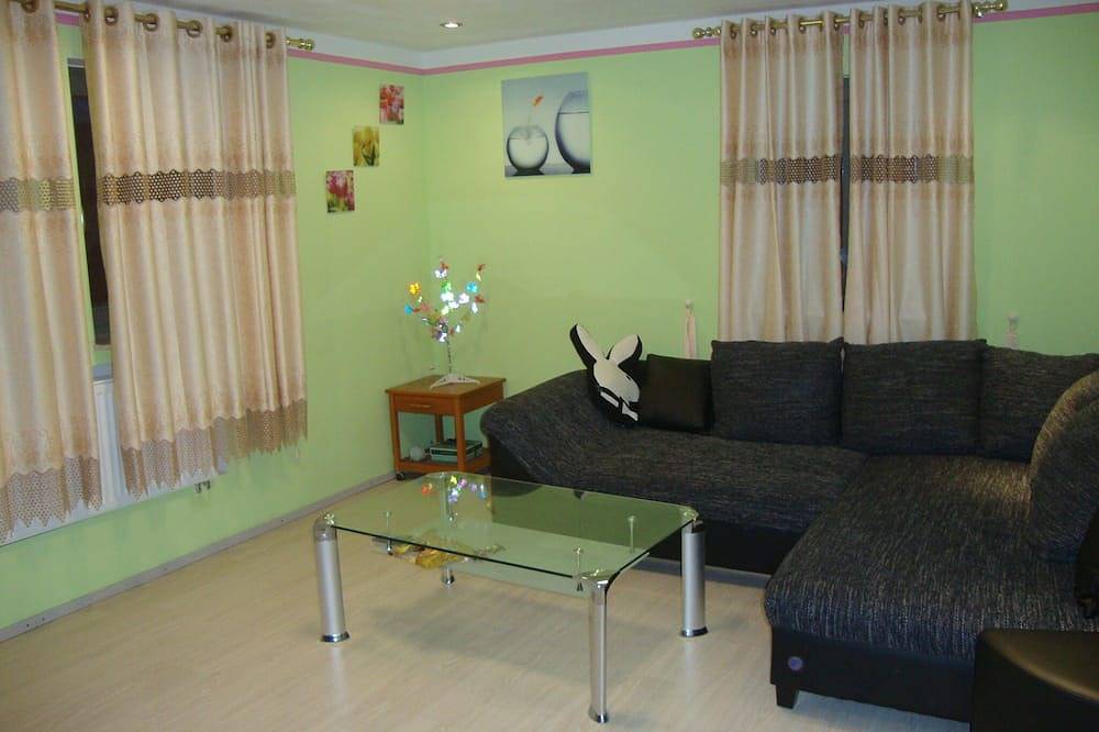 Ganze Wohnung, Ferienwohnung in zentraler Lage in der Lutherstadt in Lutherstadt Eisleben, Eisleben