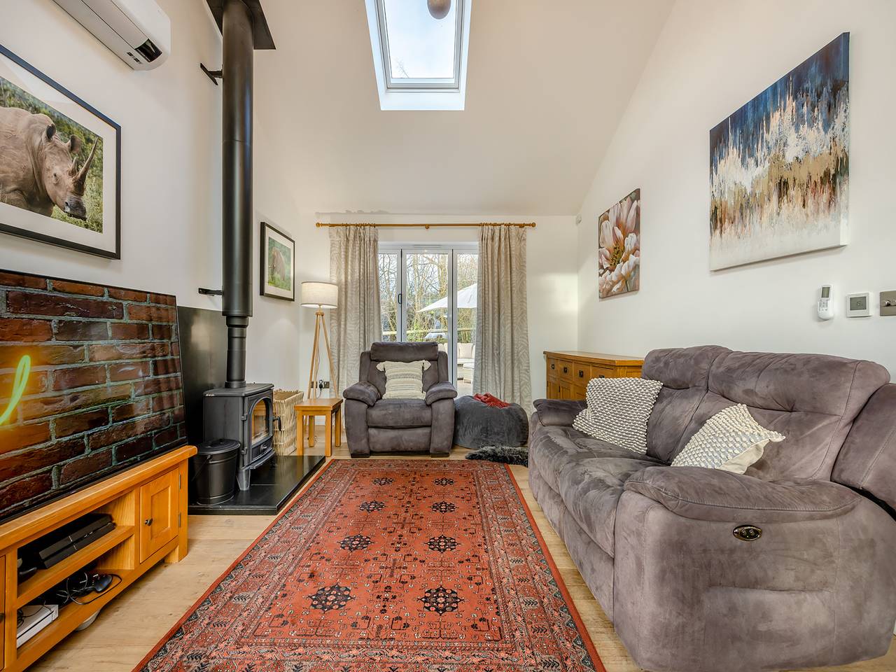 Amaranth in Badgeworth, Gloucestershire