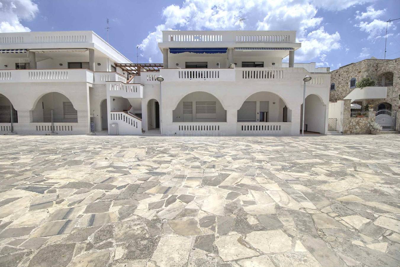 Sunset Greg, lovely front bay terraced house in Marina di San Gregorio, Patù