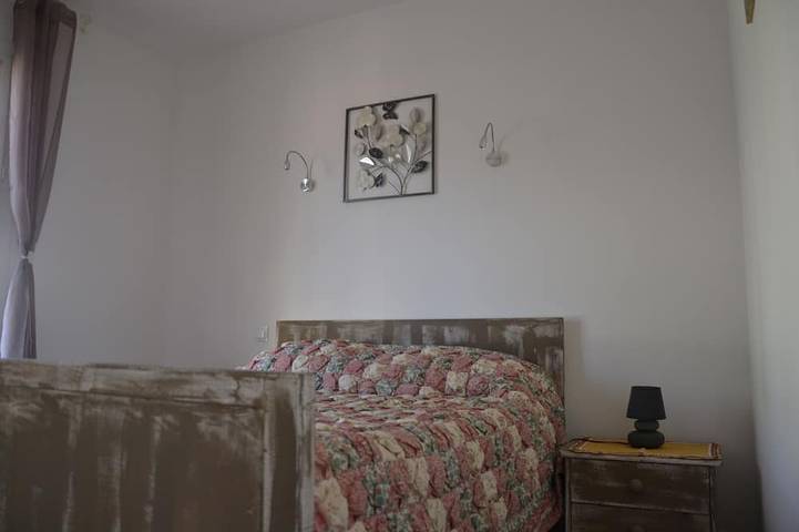 Gîte pour 4 personnes, avec terrasse et jardin à Lagorce - 2