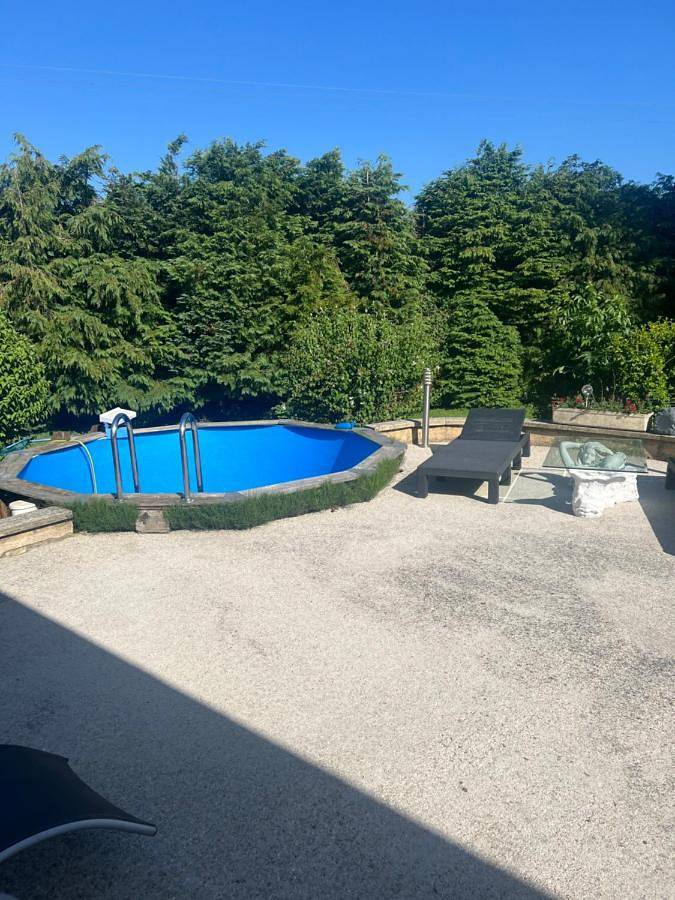 Appartement entier, One-Bedroom Apartment in Fatouville-Grestain, Région de Bernay