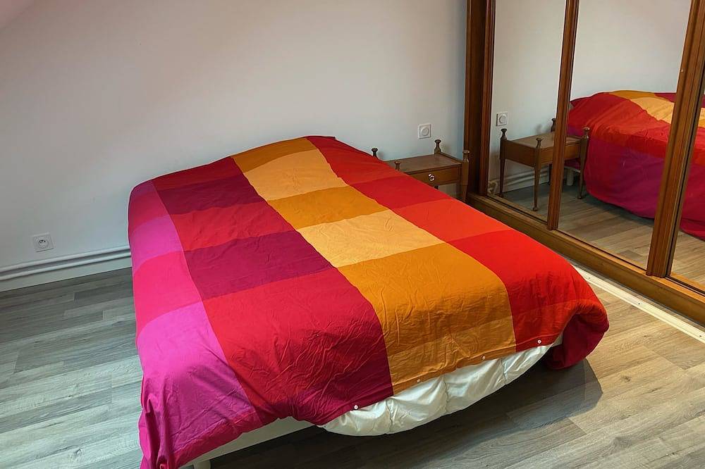 House with jacuzzi in quiet area for up to 10 people in Houlgate, Lisieux und Umgebung